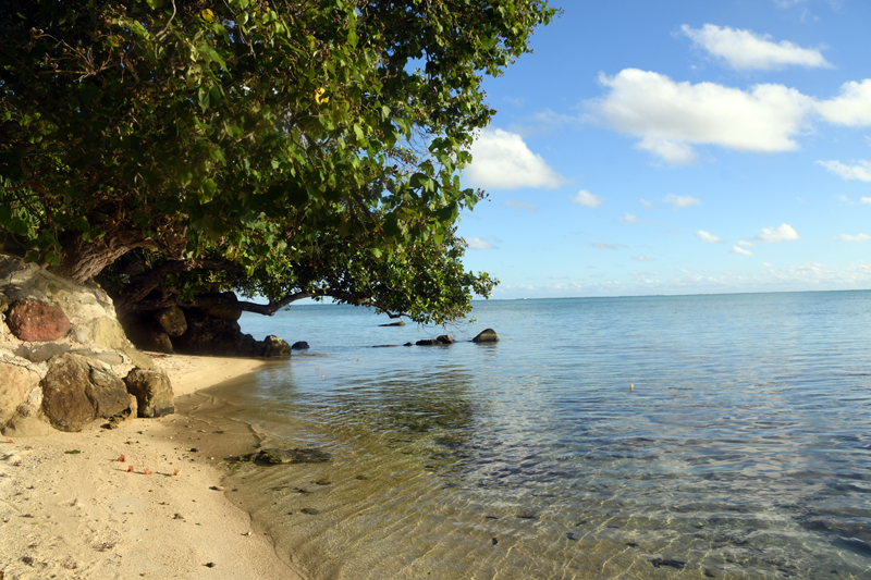 Plage près de la Baie d'Avea